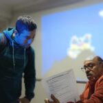 Clase teórica de manejo con alumno — Escuela Colón San Bernardo